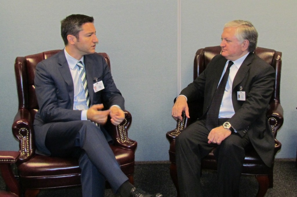 541. Minister Nalbandian meets Bulgarian FM 28.09.2013