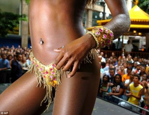 photo of an unconnected dancer