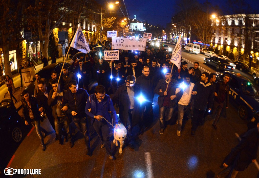 Դ!ԵՄ ԵՄ – Լուսավորման Երթ