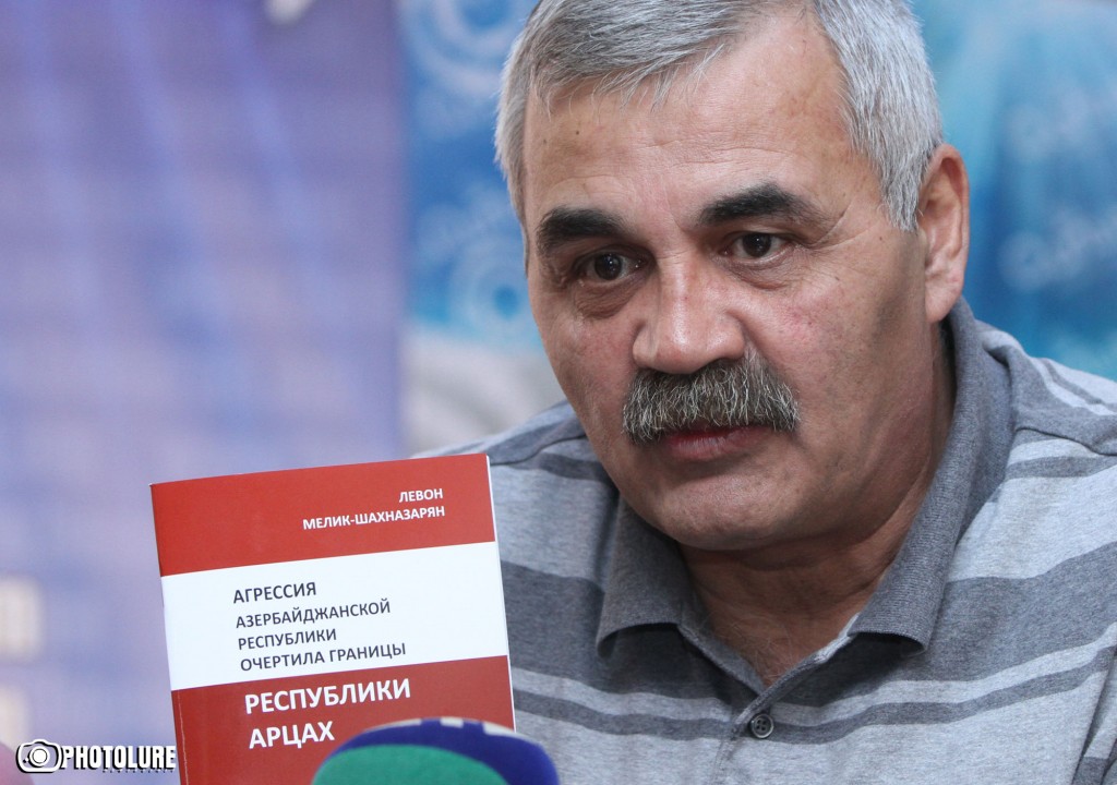 Political scientist Levon Melik-Shahnazaryan is guest in Henaran press club
