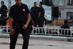 16-րդ առավոտը Թաքսիմի  «Գեզի» այգում