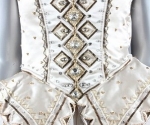 Արքայադուստր Դիանայի ամենազարդանախշ և ռոմանտիկ զգեստը աճուրդում կվաճառվի 80,000 ֆունտով 