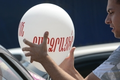 Ֆլեշ մոբ հարյուր դրամանոց երթևեկության համար
