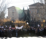 A protest action against the compulsory pension payments took place in front of the RA NA building