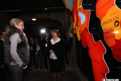 Պատրիցիա Կասը Երևանի կոնյակի գործարանում