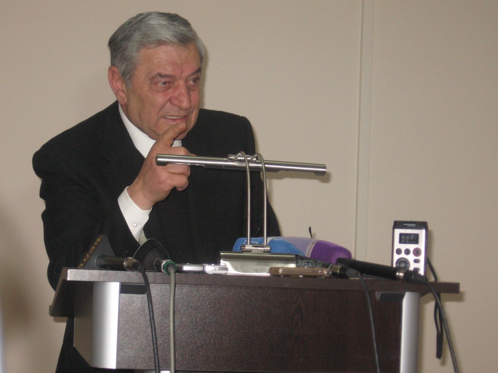  Ֆելիքս Ցոլակյան