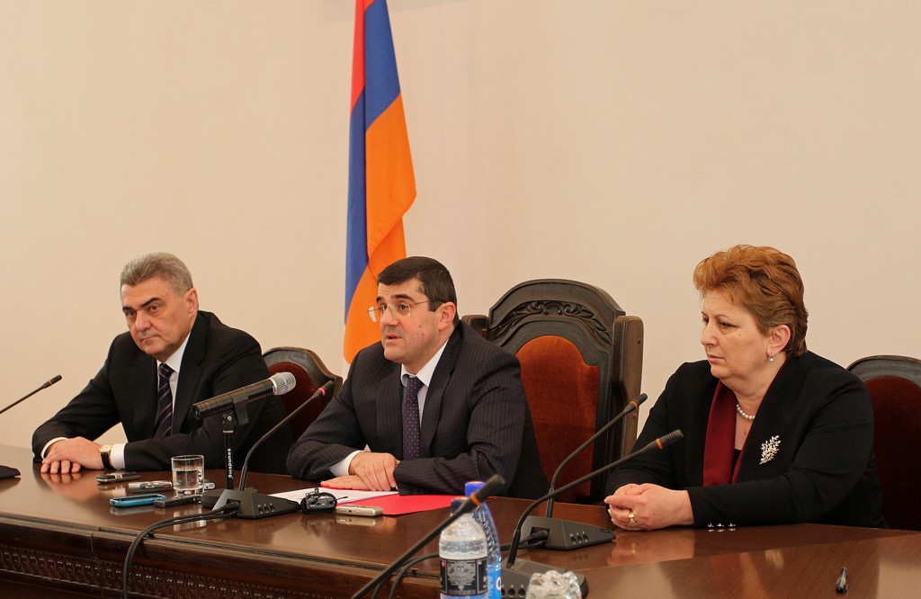 Քուշկյանի և Լազարյանի նշանակում